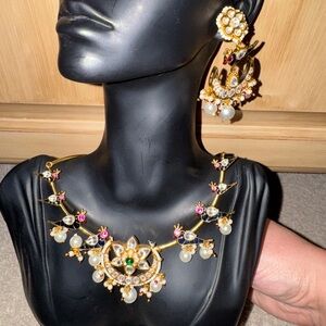 Beautiful Paachi Kundan Hasli Set in Elegant Gold and Pink Jewelry Set